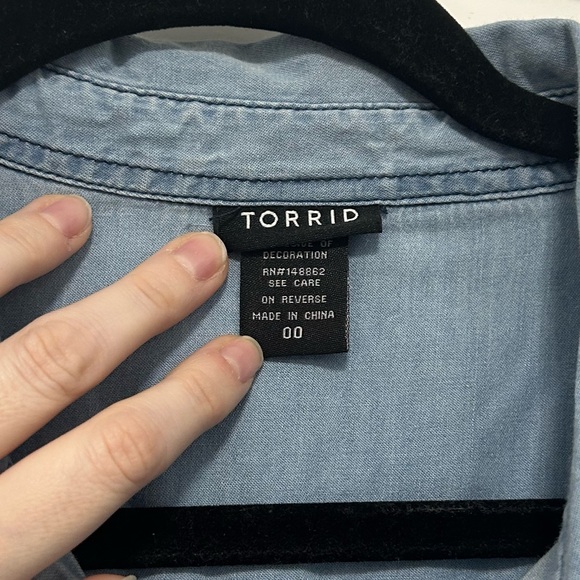 Torrid Light Denim Button Up - Picture 3 of 6